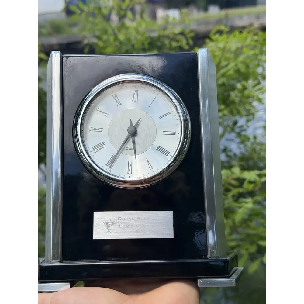 OCEAN REEF CLUB BOARD MEMBER DESK CLOCK 2005